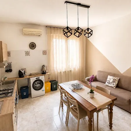 Wisteria Apartment
